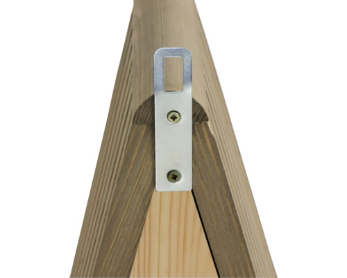 Vue détaillée d''une construction en bois avec suspension métallique et vis