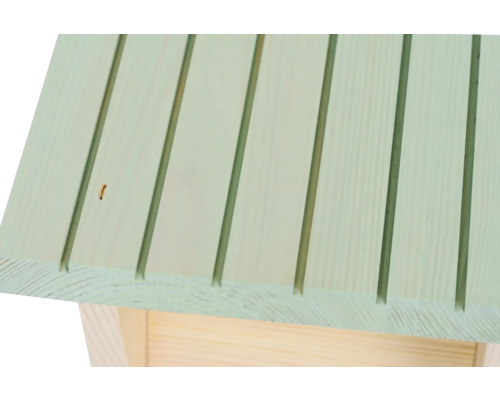 Toit d''un nichoir en bois