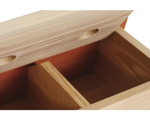 Vue détaillée d''une caisse en bois avec des compartiments