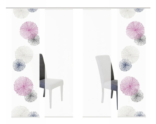 Panneau coulissant avec motif abstrait et deux chaises