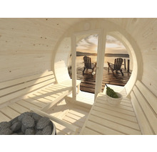 Sauna baril Palmako Anita 2 sans poêle avec bardeaux et façade entièrement vitrée en verre transparent.