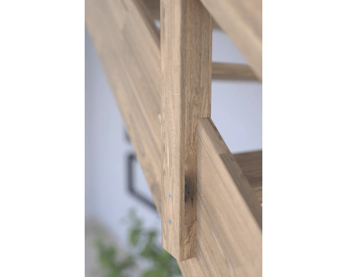 Detail einer Holztreppe