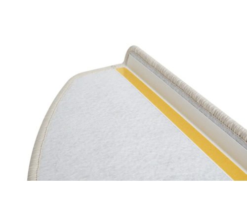 Treppenmatte mit Klebestreifen zur Anbringung auf Stufen