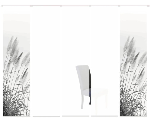 Panneaux japonais avec motif d''herbes et une chaise dans la pièce.