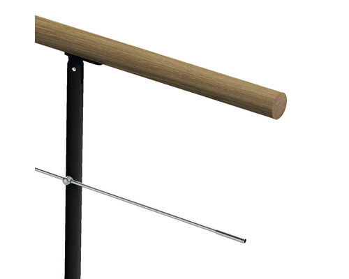 Geländer mit Holzhandlauf, Metallständer und Geländerstab