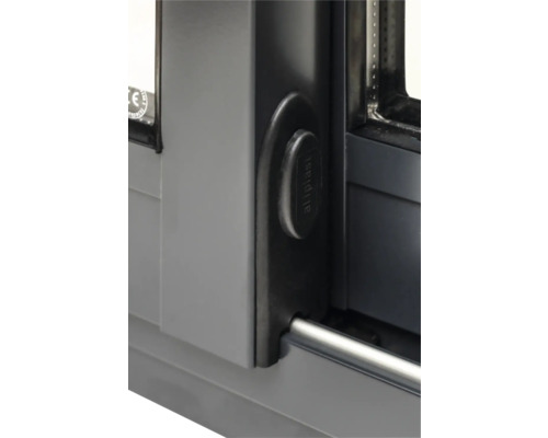 Detailansicht eines Artoplast-Fensters mit Fenstergriff