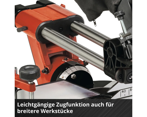 Detailansicht einer Kapp- und Gehrungssäge mit Zugfunktion.