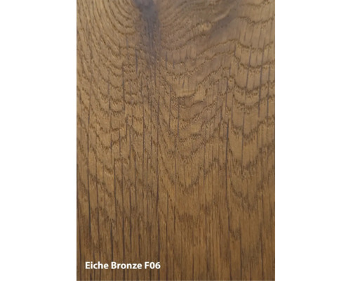 Gros plan d''une surface en chêne aspect bronze