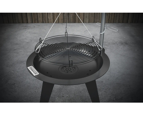 Barbecue pivotant avec trépied et grille