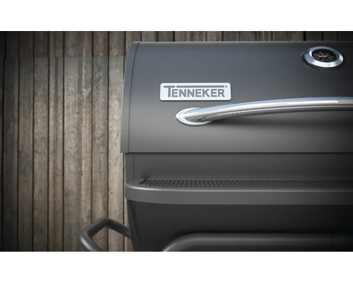 Vue détaillée d''un barbecue à charbon de bois Tenneker
