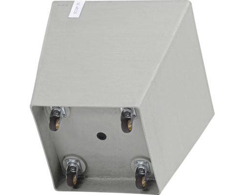 Base roulante pour outils