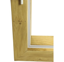 Detailansicht eines Holzfensterrahmens mit Dichtung
