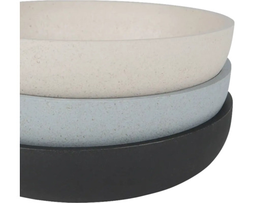 Stapel aus drei Pflanzgefäßen