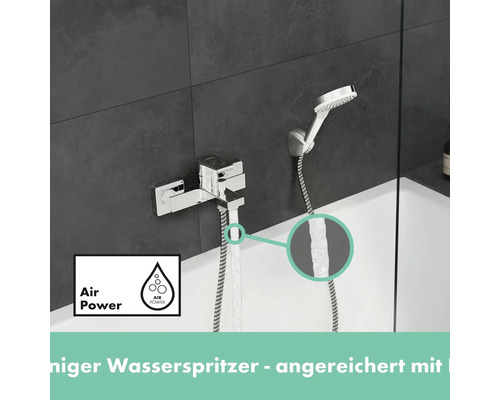 Aufputz Duscharmatur mit Handbrause im Badezimmer