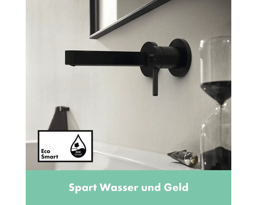 Wandarmatur in einem Badezimmer mit EcoSmart Symbol