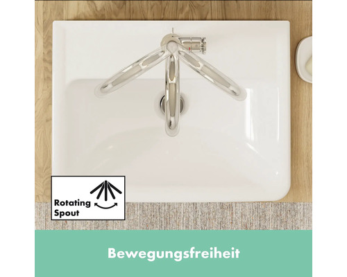 Aufnahme eines Waschbeckens mit drehbarem Auslauf