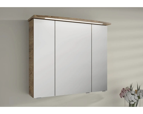 Spiegelschrank mit drei Türen und Beleuchtung