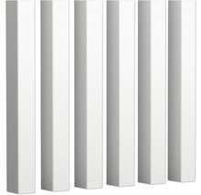 Plusieurs panneaux muraux blancs