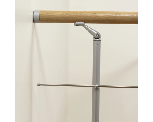 Ballettstange mit Holzhandlauf und Metallstützen zur Wandmontage