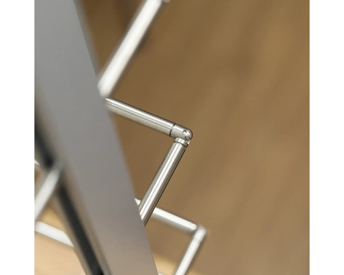 Detailaufnahme eines Metallgestells