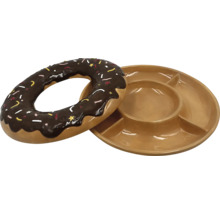 Donut-Badeschwamm und Badebomben-Teller