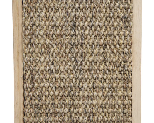 Gros plan d''un tapis en sisal avec cadre en bois