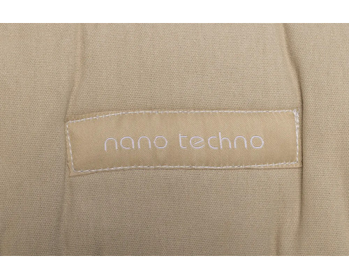 Nahaufnahme eines Textilprodukts mit dem Aufdruck Nano Techno.
