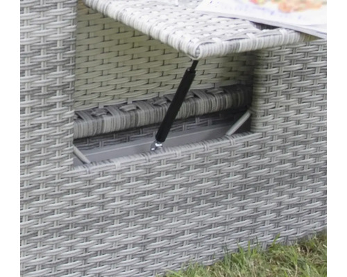 Vue détaillée d''un meuble de jardin avec espace de rangement sous l''assise