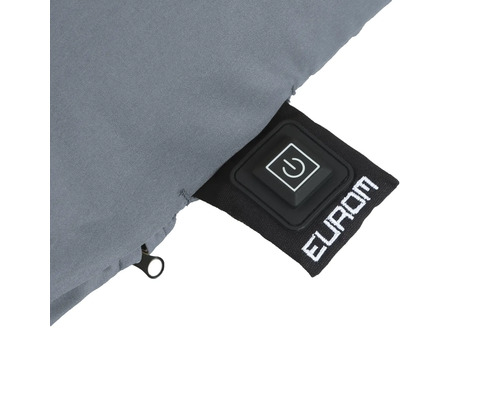 Vue détaillée d''une veste chauffante avec le logo Eurom et un bouton d''alimentation