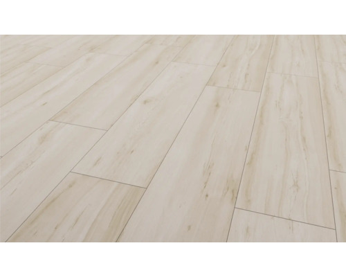 Nahaufnahme eines Laminatbodens mit Holzoptik