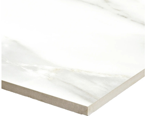 Carrelage blanc aspect marbre