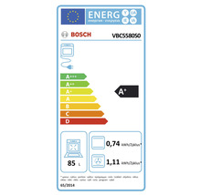 Étiquette énergétique Bosch VBC5580S0 avec classe d''efficacité énergétique A+ et une consommation d''énergie de 0,74 kWh par cycle en mode normal et 1,11 kWh par cycle en mode air chaud.