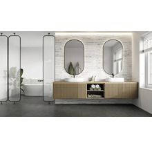 Salle de bains moderne avec meuble-lavabo double vasque, miroirs et séparateur de pièce