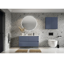 Modernes Badezimmer mit blauem Waschtisch, Spiegelschrank und runden Spiegel mit Beleuchtung