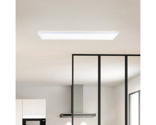 Plafonnier dans une cuisine moderne.