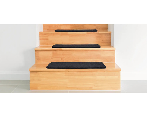 Treppe mit Stufenmatten aus Textil