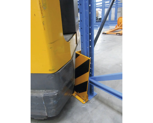 Protection d''angle anti-collision sur étagère avec chariot élévateur