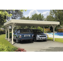 Doppelcarport aus Holz mit zwei geparkten Autos im Garten
