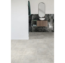 Salle de bains moderne avec carrelage de sol gris, meuble-lavabo et miroir