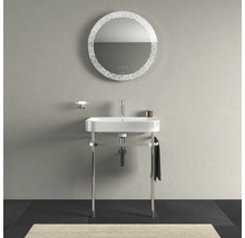 Salle de bains moderne avec lavabo, meuble sous-lavabo chromé et miroir éclairé