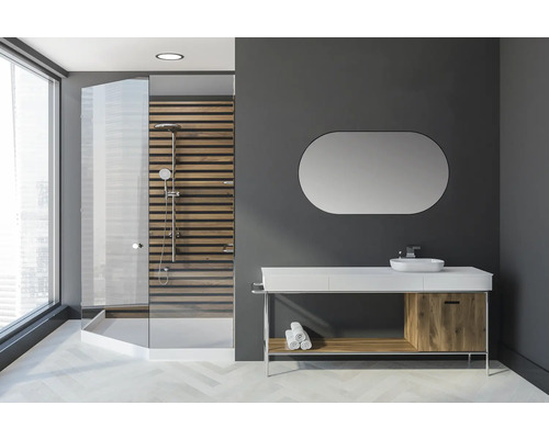 Salle de bain moderne avec douche, lavabo et miroir