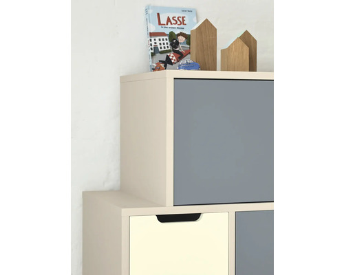 Système d''étagères modulaires avec tiroirs et compartiments