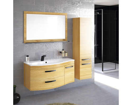Salle de bain avec meuble sous-lavabo, miroir, armoire haute et douche