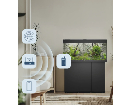 Aquarium mit Unterschrank im Wohnraum und grafische Darstellung von Smart Home Funktionen