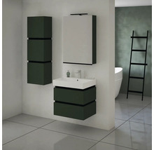 Modernes Badezimmer mit Waschtischunterschrank, Spiegelschrank und Regal