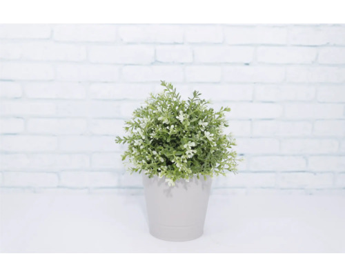 Künstliche Pflanze im Topf für die Innendekoration