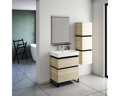 Salle de bains avec meuble-lavabo, miroir et armoire haute au design bois clair