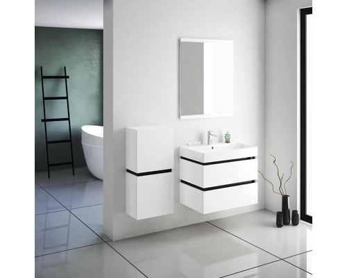 Modernes Badezimmer mit Waschtisch, Spiegelschrank und Hochschrank