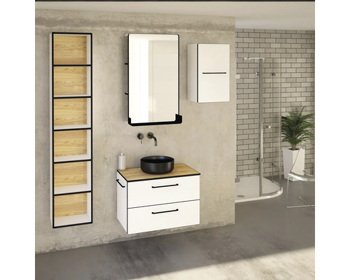 Badezimmerausstattung mit Waschbeckenunterschrank, Spiegelschrank und Regalelement
