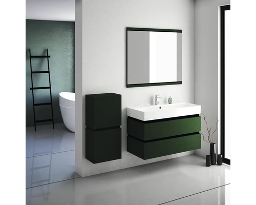 Salle de bain avec meuble sous-lavabo, armoire de toilette et armoire haute